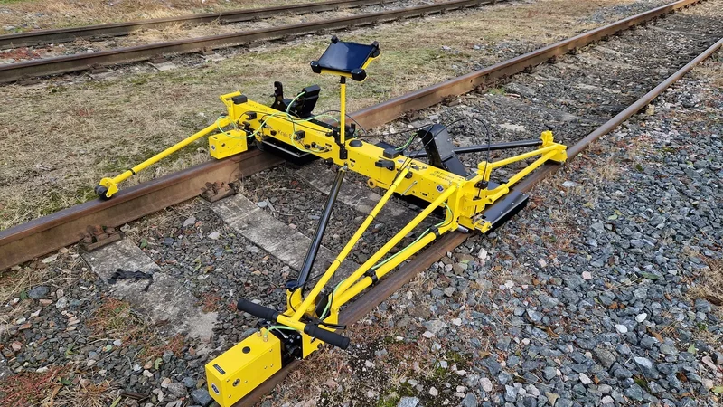 With the tablet on its holder and add-on sensors fitted over both rails: S-LIGHT carries every KRAB add-on